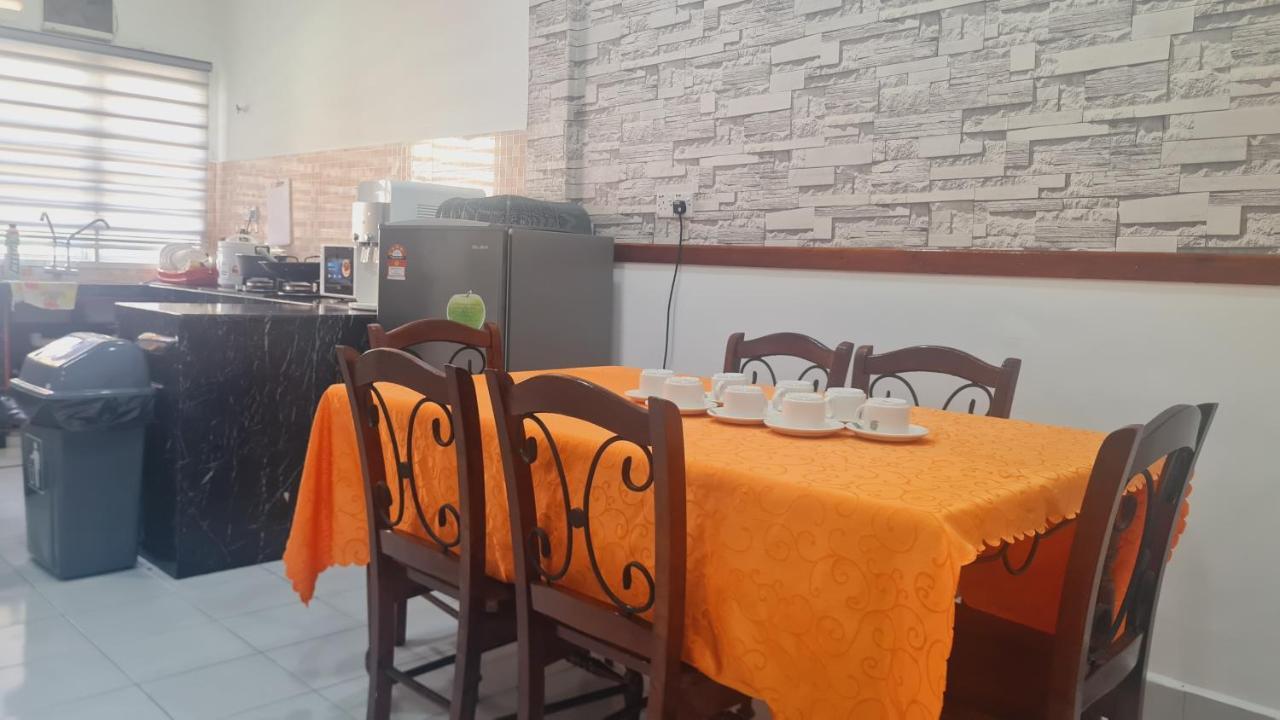 Villa Anjung Klia House 31 With Neflix Banting  Exterior foto