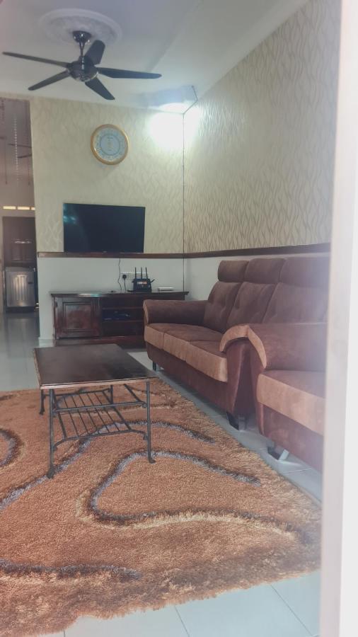 Villa Anjung Klia House 31 With Neflix Banting  Exterior foto